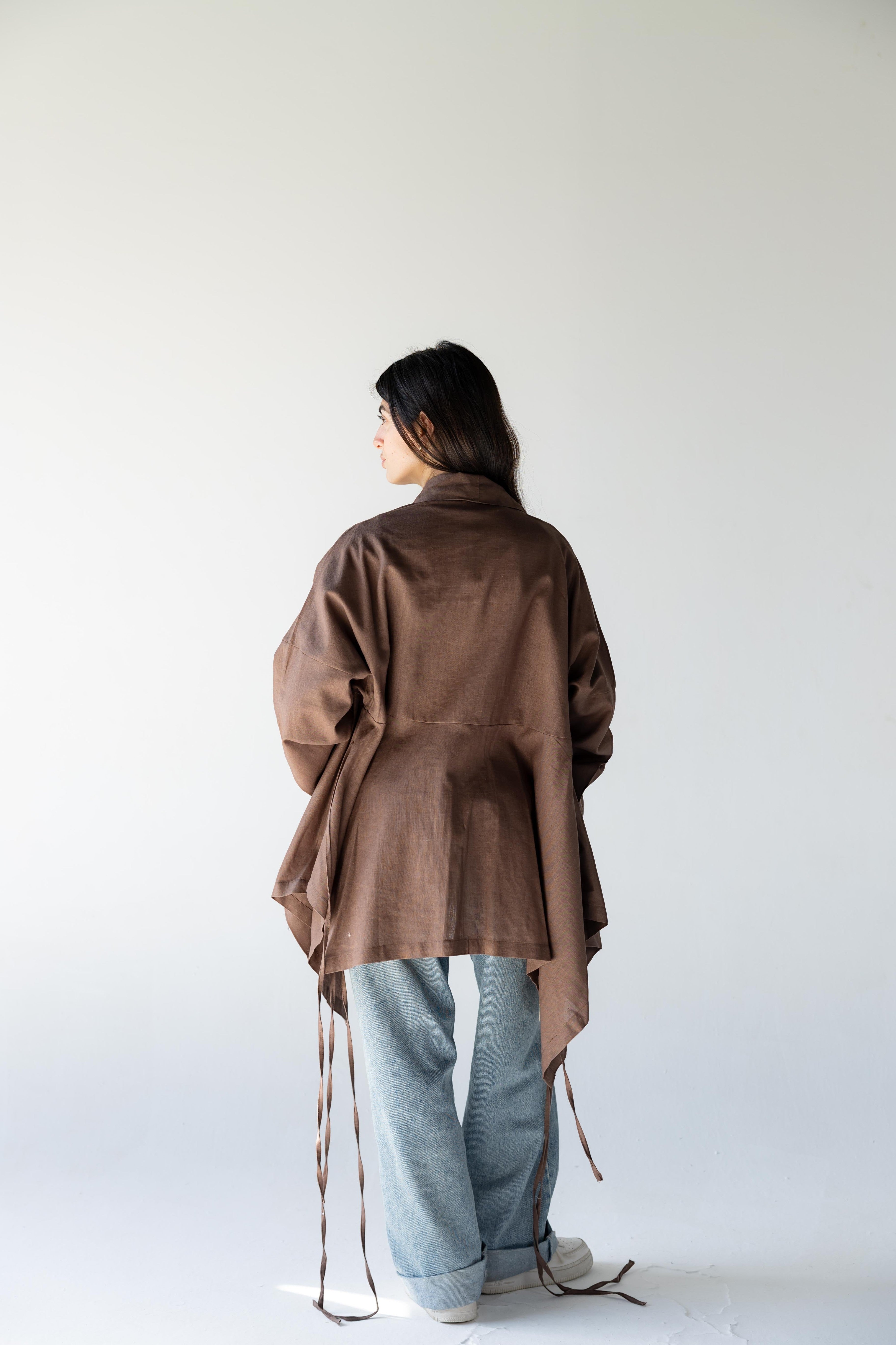 ZONA Alma-Mocha Dune 100% linen flowing jacket with statement sleeves in earthy brown.